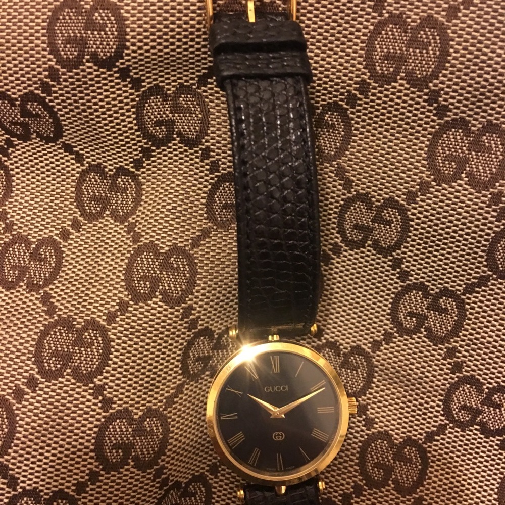 Gucci watch authentic vintage